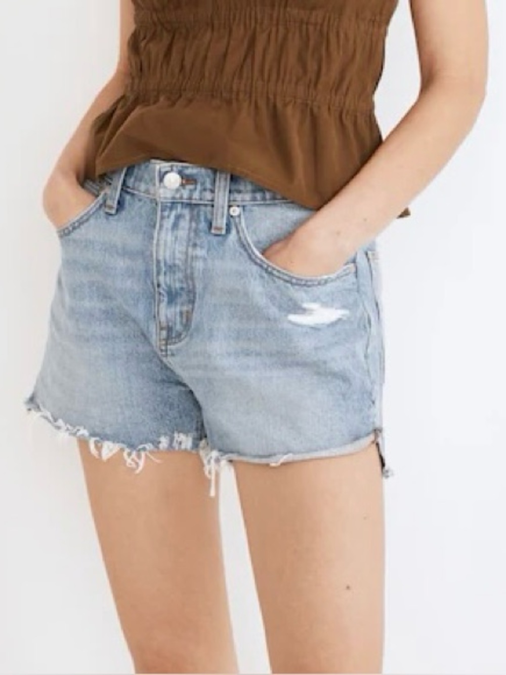 NWT Madewell Light Wash relaxed denim shorts mid rise size W28